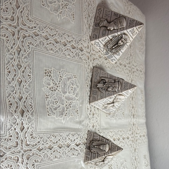 Decorative Pyramid Wall Art Set - Picture 5 of 5